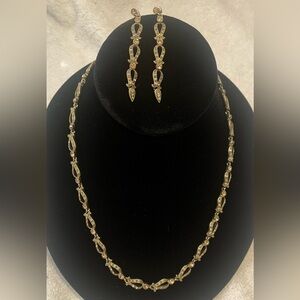 Monet Gold Jewelry Set